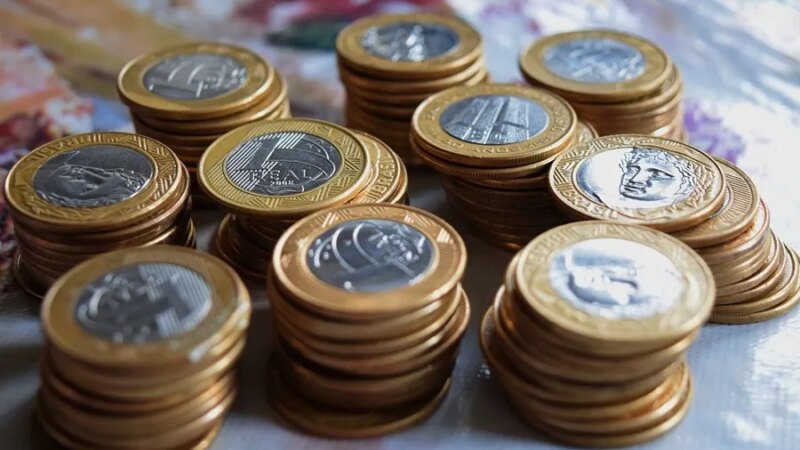 Salário Mínimo de R$ 1.631 à Vista em 2026: O Que Esperar do Orçamento?