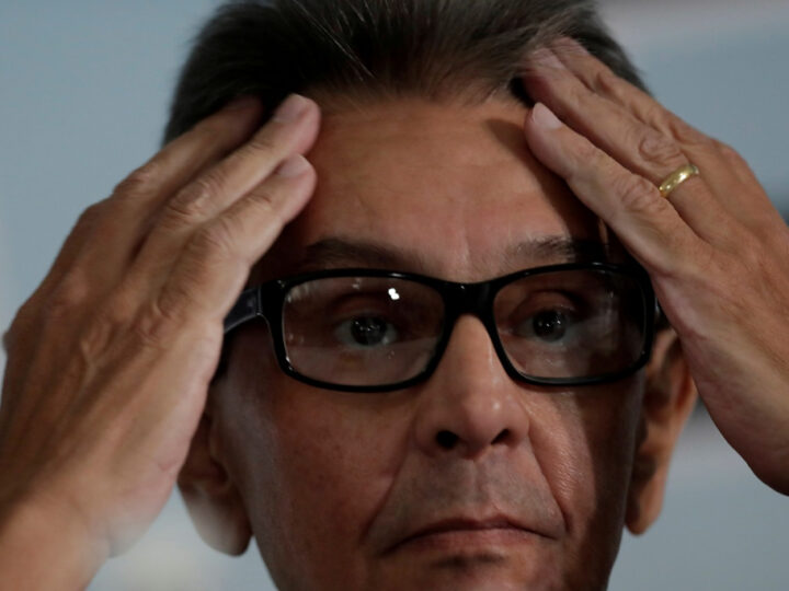 Moraes permite atendimento psiquiátrico a Roberto Jefferson em casa