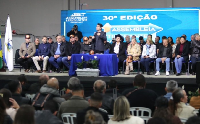 Assembleia Itinerante de Fazenda Rio Grande recebe demandas da população