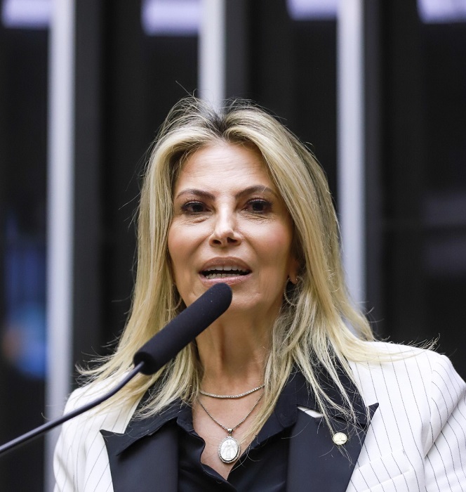 Cida Borghetti pode colocar água no chope de Sergio Moro