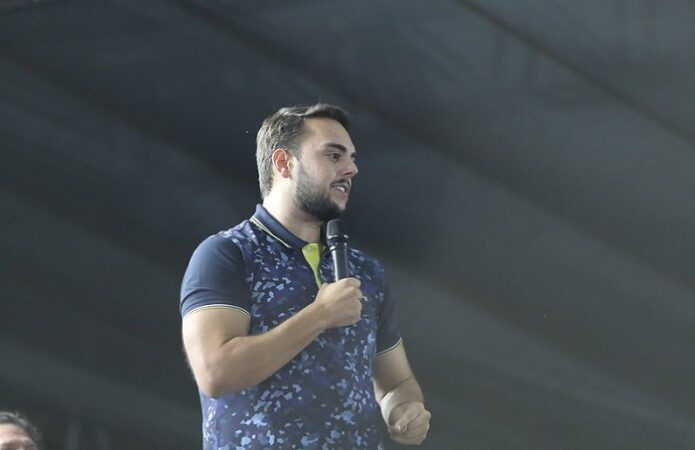 Felipe Francischini está bombando para 2026