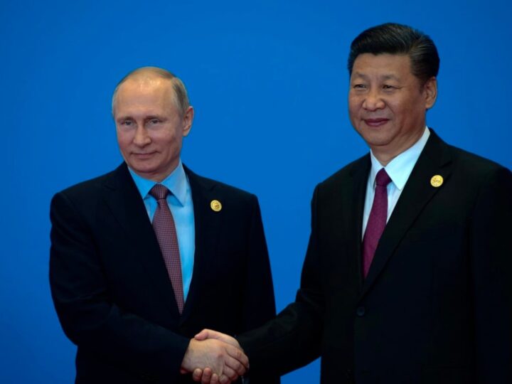 Censura em Pequim: Reuters Remove Vídeo de Putin e Xi Após Pressão da Mídia Estatal Chinesa