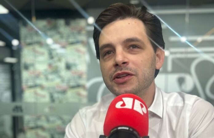 RCC News, às 7h, jornalismo feito no Paraná