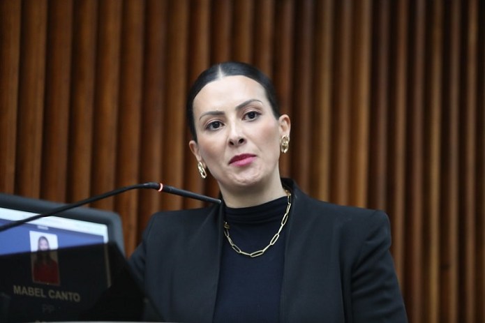 Ricardo Arruda entra em conflito com mulheres do Progressistas