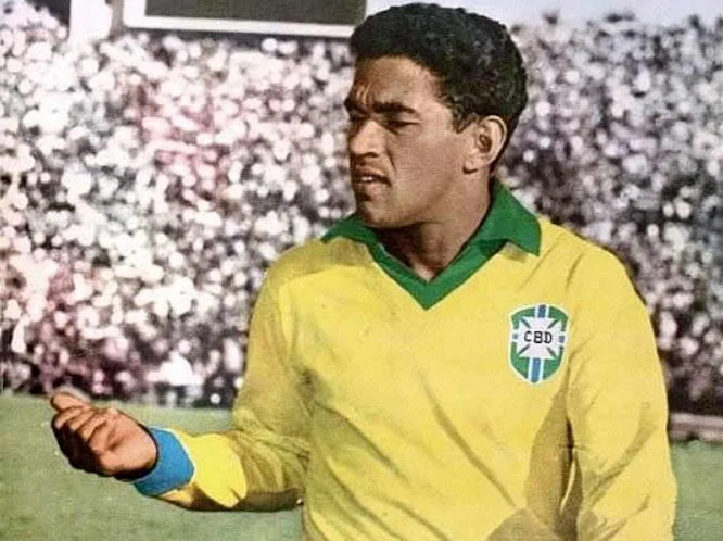Garrincha: O Ídolo Esquecido? Refletindo sobre o Abandono de um Gênio do Futebol Brasileiro