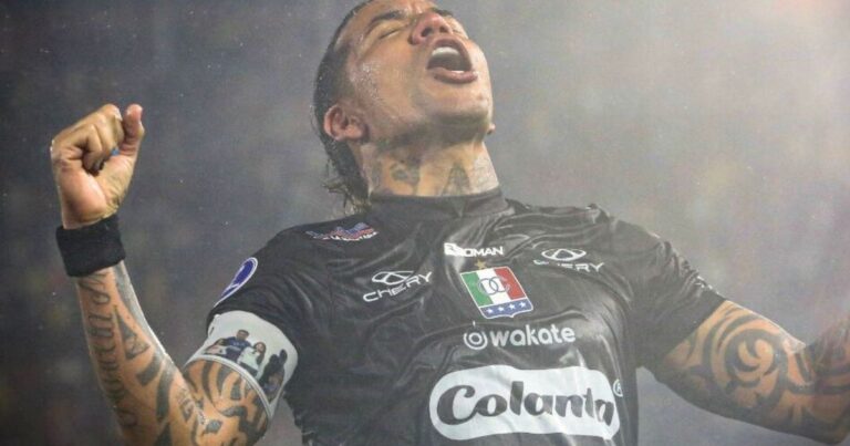 Ex-Athletico aos 40 anos se destaca na Sul-Americana