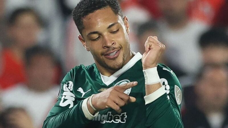 Vitor Roque se destaca no Palmeiras após controvérsia familiar