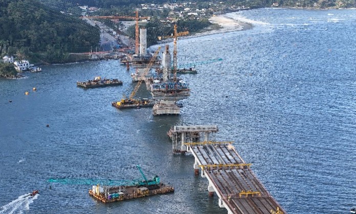 Ponte de Guaratuba alcança 73% de execução
