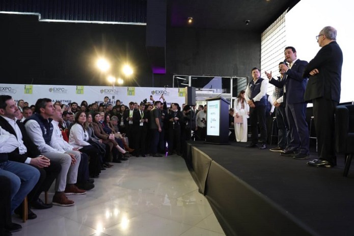Ratinho Junior tem agenda de presidenciável