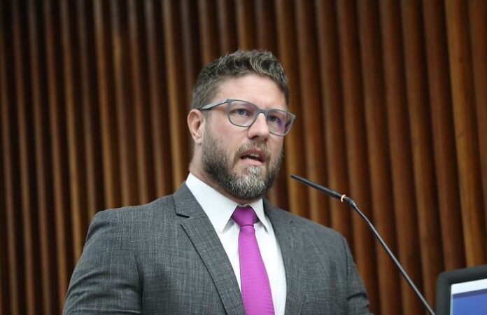 Requião Filho conseguirá se viabilizar candidato ao governo?
