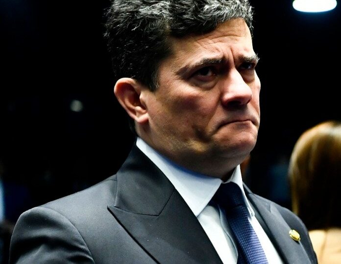 Sergio Moro quer salvar a PEC da Blindagem?