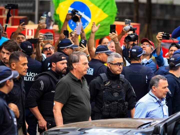 Moraes exige relatório sobre escolta de Bolsonaro após cirurgia
