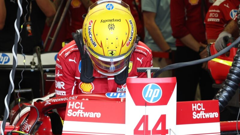 Hamilton Surpreende e Lidera TL2 em Baku; McLaren Domina a Manhã e Bortoleto Busca Espaço