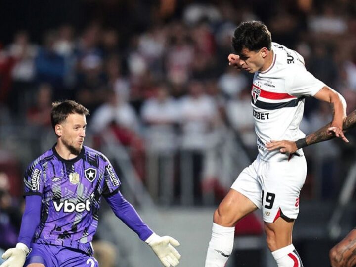 São Paulo vence Botafogo e iguala pontos na tabela
