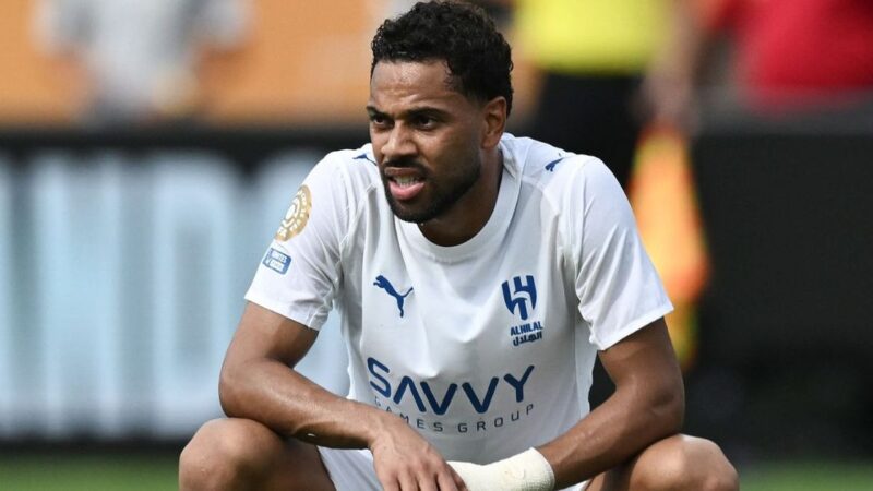 Renan Lodi se despede do Al Hilal e busca novo clube