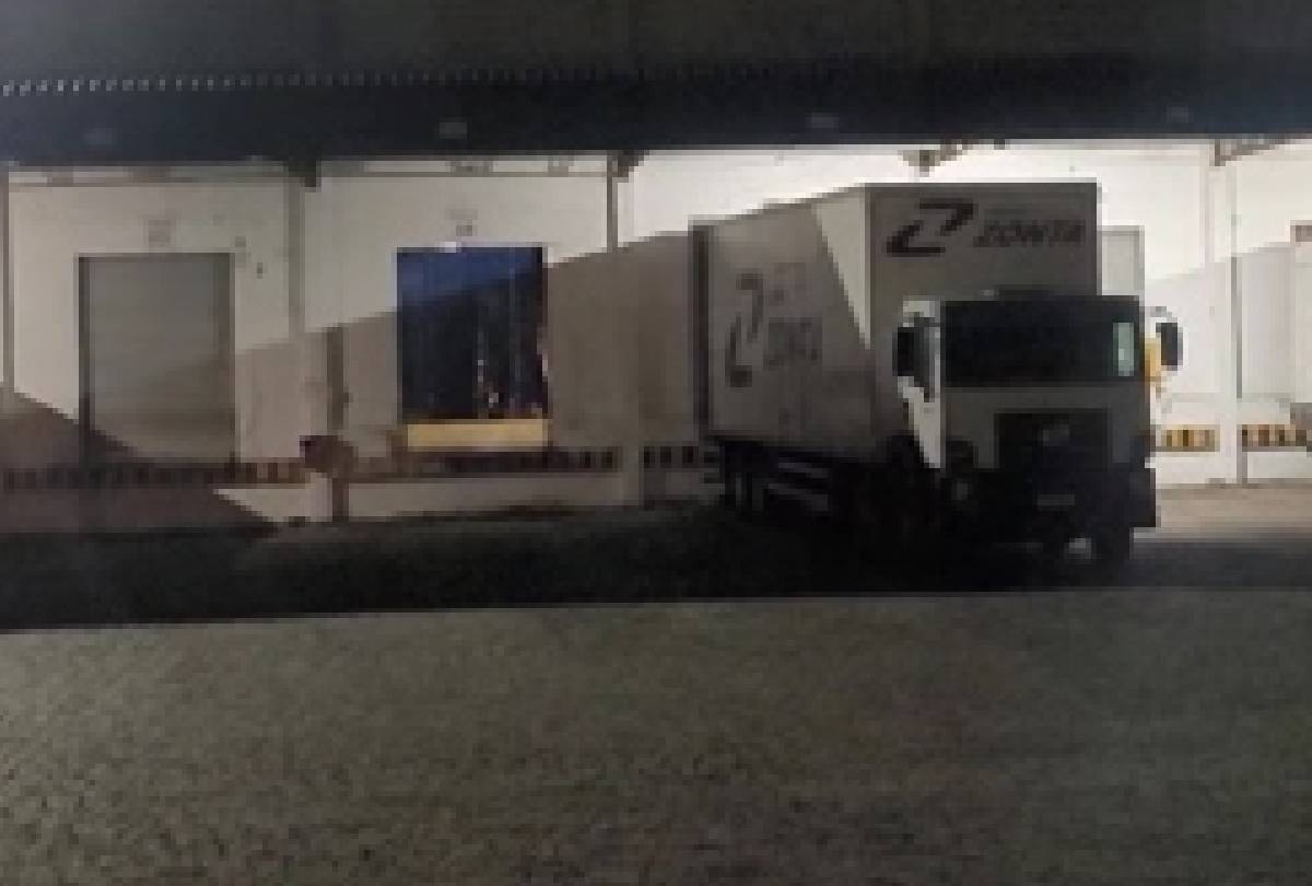 Tragédia em Curitiba: Trabalhador Cubano Morre Esmagado por Caminhão em Centro de Distribuição