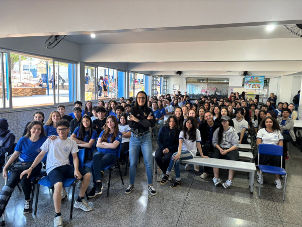 PCPR promove palestra sobre violência contra mulher em escola de Foz do Iguaçu