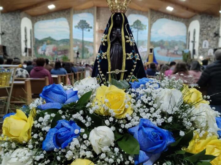 Fé e Devoção: Laranjeiras do Sul Celebra Abertura Solene das Novenas em Honra a Nossa Senhora Aparecida