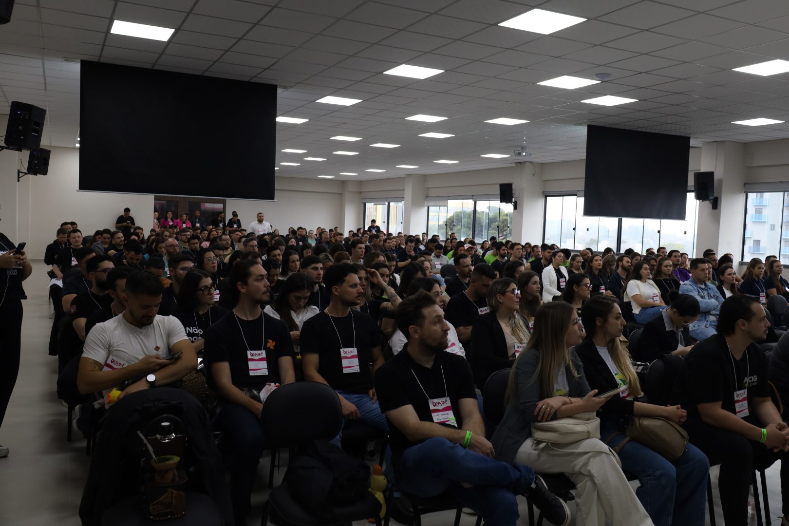 Guarapuava Pulsa Inovação: Maior Encontro de Jovens Empreendedores do Paraná Agita a Região