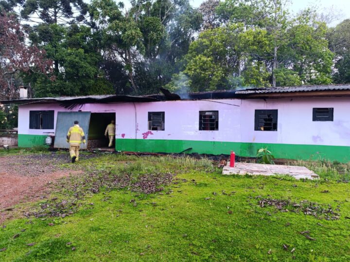 Violência em Pitanga: Incêndio em Boate Deixa Feridos Graves na PR-466