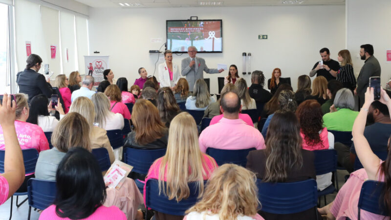Assembleia Legislativa do Paraná Amplifica a Conscientização sobre o Câncer de Mama em Evento do Outubro Rosa