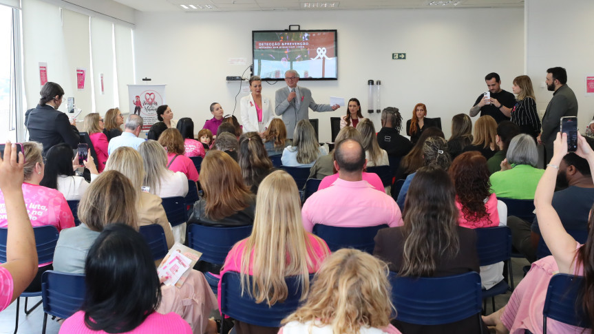 Assembleia Legislativa do Paraná Amplifica a Conscientização sobre o Câncer de Mama em Evento do Outubro Rosa