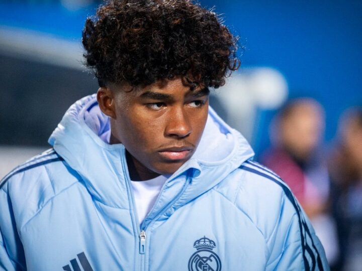 Endrick Sofre Ataques Online Após Banco no Clásico: Futuro no Real Madrid em Questionamento?