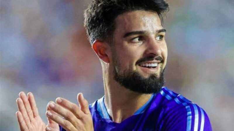 Estreia dos Sonhos: Flaco López Brilha e Garante Assistência em Goleada da Argentina