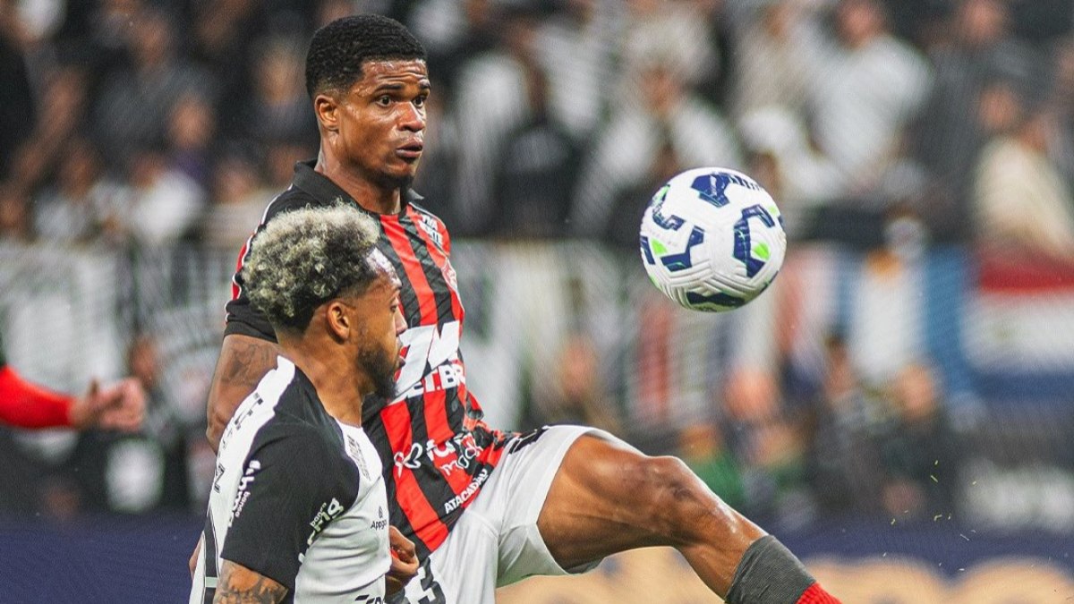 Brasileirão 2025: Vitória e Corinthians abrem a 30ª rodada em confronto direto neste sábado