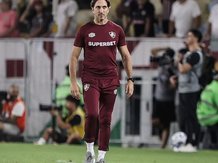 Zubeldía Apela à Paciência da Torcida do Fluminense Após Vitória Dramática: “Desespero Prejudica”