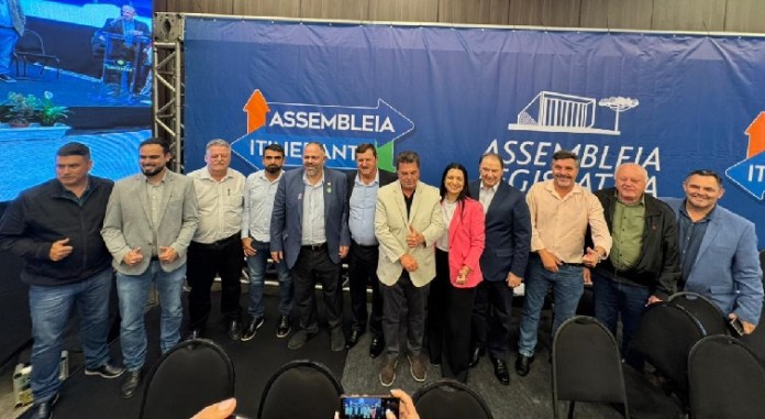 Artagão Junior mostra força na Assembleia Itinerante de Guarapuava
