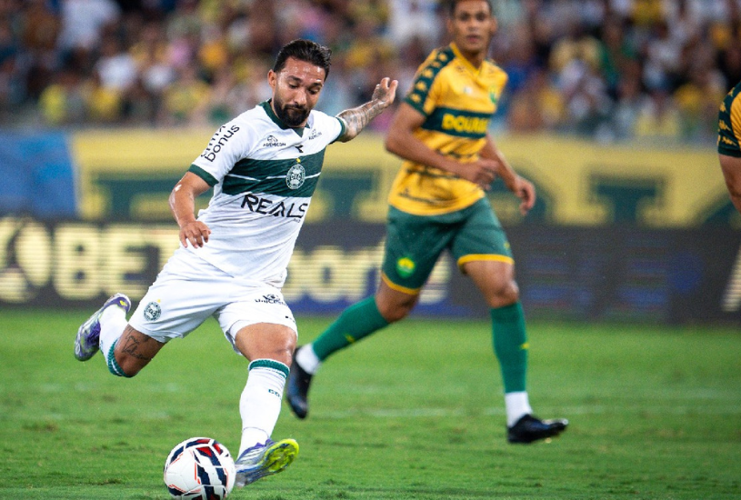 Liderança Intacta Apesar do Revés: Cuiabá Supera Coritiba na Série B