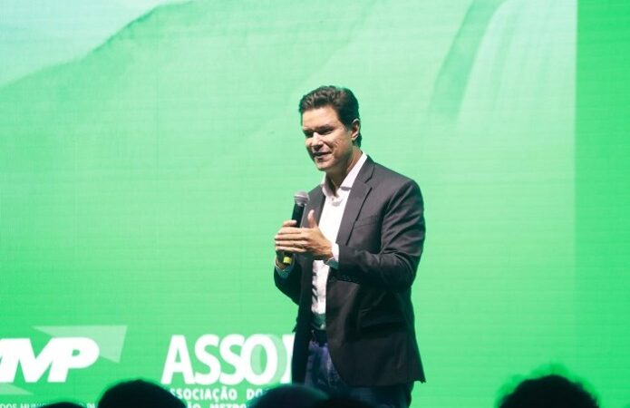 Peregrinação na Secretaria das Cidades