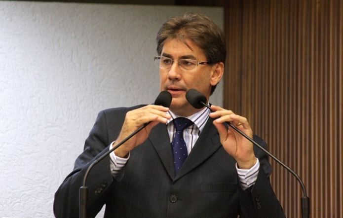 Paranhos vai optar por qual caminho?