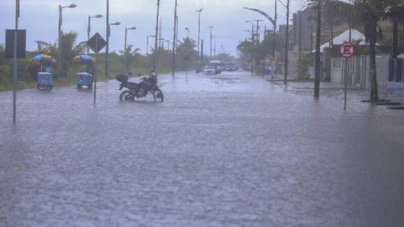 Chuva Intensa Ameaça o Paraná: Mais de 250 Cidades em Alerta Laranja