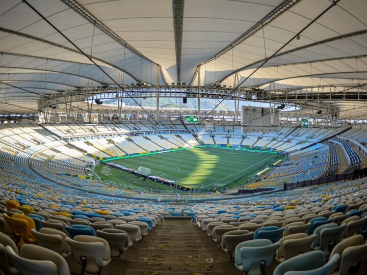 Maracanã Incandescente: Flamengo Busca a Liderança em Duelo Decisivo Contra o Palmeiras