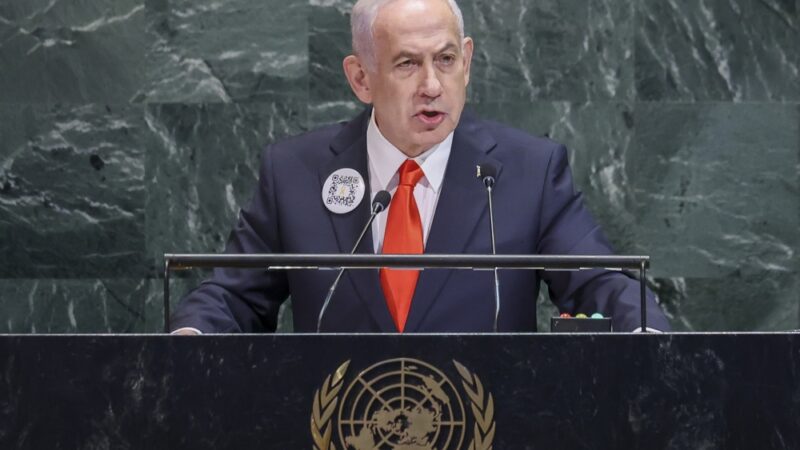 Israel Mantém Ofensiva em Gaza Apesar de Apelos de Trump e Famílias de Reféns por Cessar-Fogo