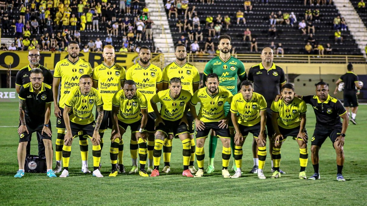Histórico! São Bernardo garante vaga inédita na Série B após empate dramático com o Londrina