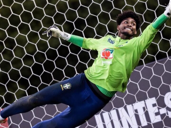 De Promessa a Realidade: Hugo Souza Faz Sua Estreia na Seleção Brasileira Contra o Japão