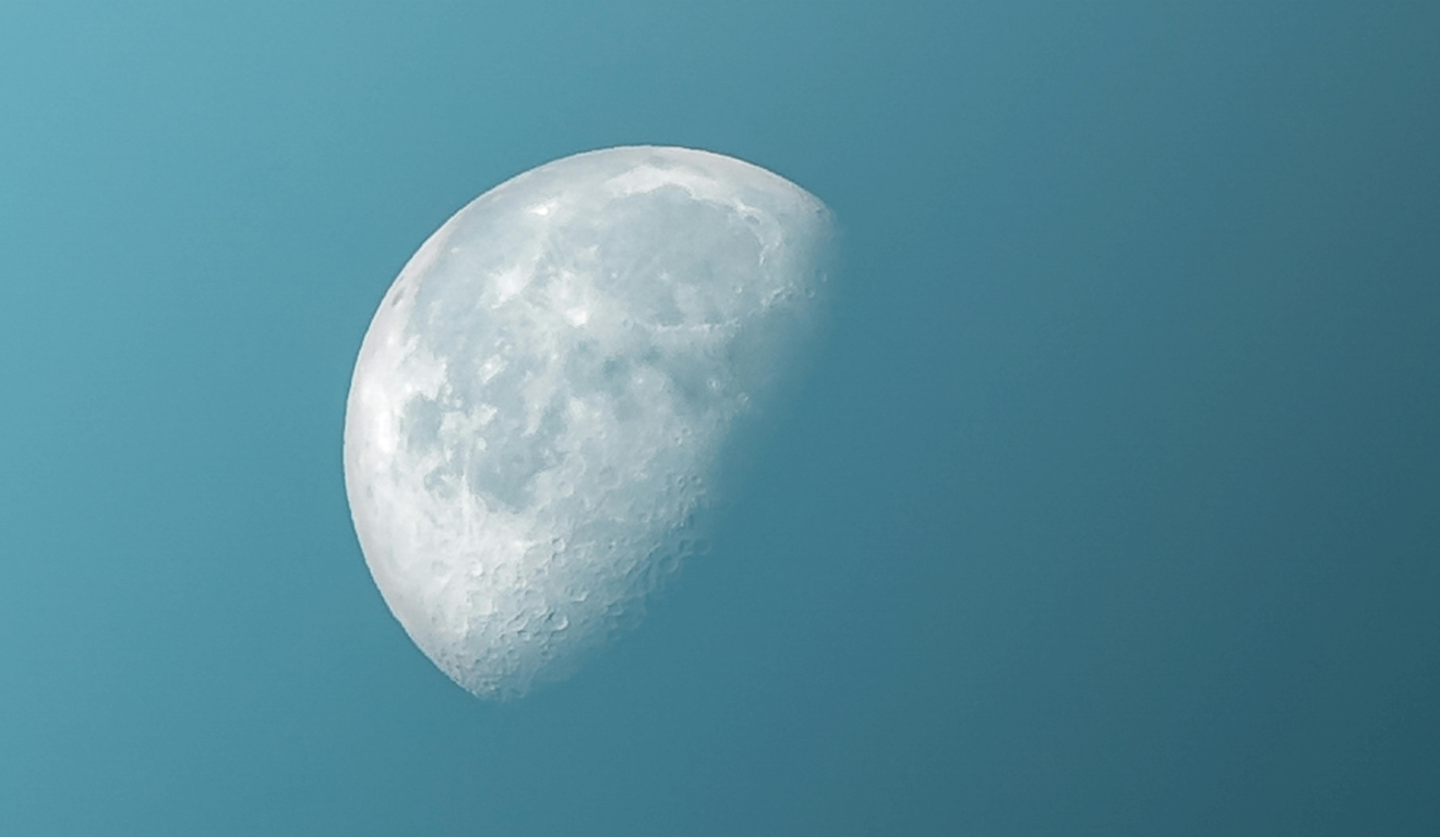 Lua Crescente Ilumina Outubro: Descubra a Fase Lunar e Seu Significado