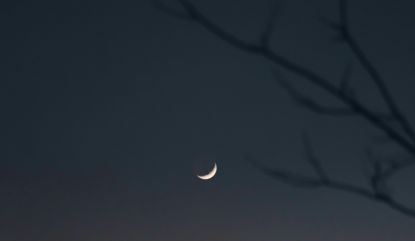Lua Nova em Escorpião: Descubra as Influências e o Calendário Lunar de Outubro