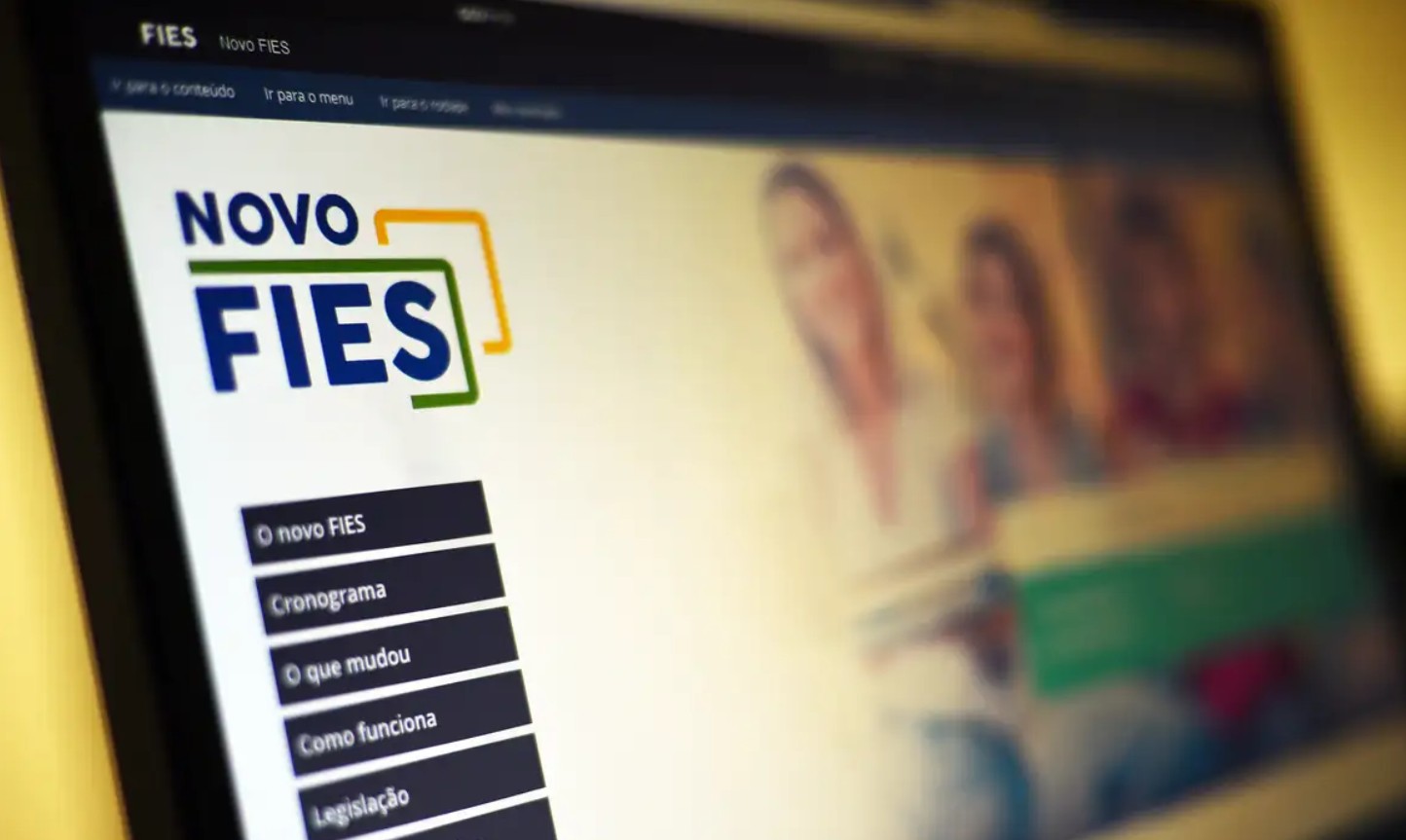Prazo para inscrições no Fies do 2º semestre termina nesta sexta-feira
