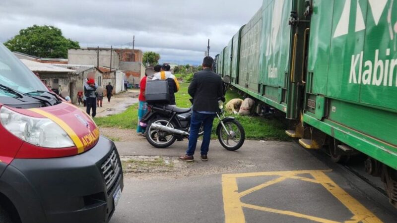 Idoso em Estado Grave Após Ser Atingido por Trem no Cajuru, em Curitiba