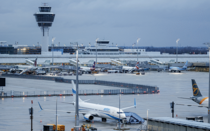 Alerta na Alemanha: Aeroporto de Munique Suspende Voos Após Avistamentos de Drones