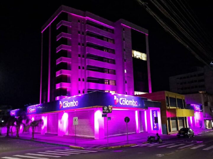Lojas Colombo Ilumina o Outubro Rosa e Amplia Ações de Conscientização sobre o Câncer de Mama
