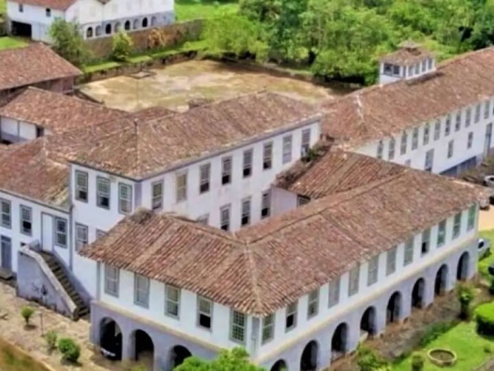 Fazenda Santa Clara: A Majestosa Gigante da América Latina Revela Séculos de História e Contradições