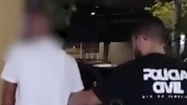 Ataque na Deam: Homem Persegue Ex-Esposa, Invade Delegacia e Agrede Policial em Nova Iguaçu