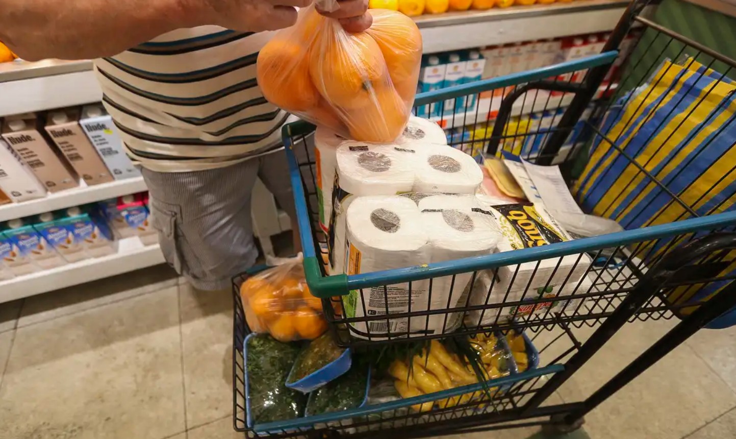 Inflação fecha julho em 0,26%; alimentos caem pelo segundo mês seguido