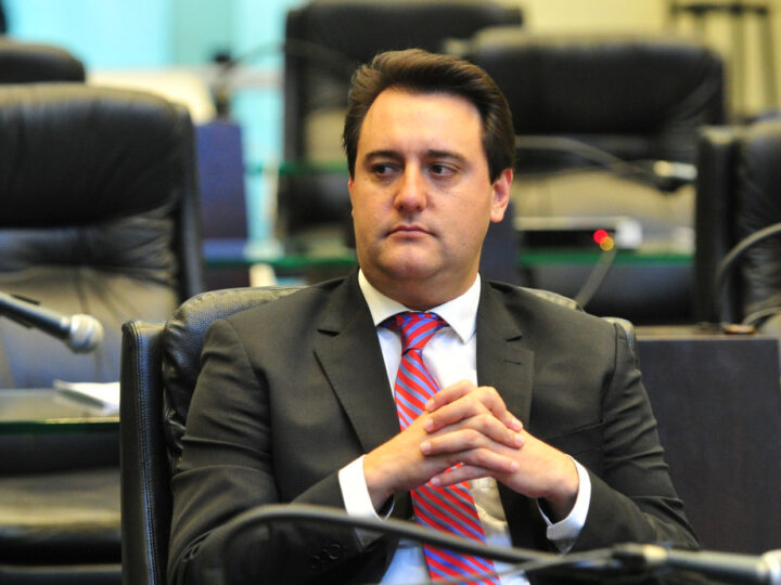 Tornado devasta cidade no Paraná com ventos de 250 km/h