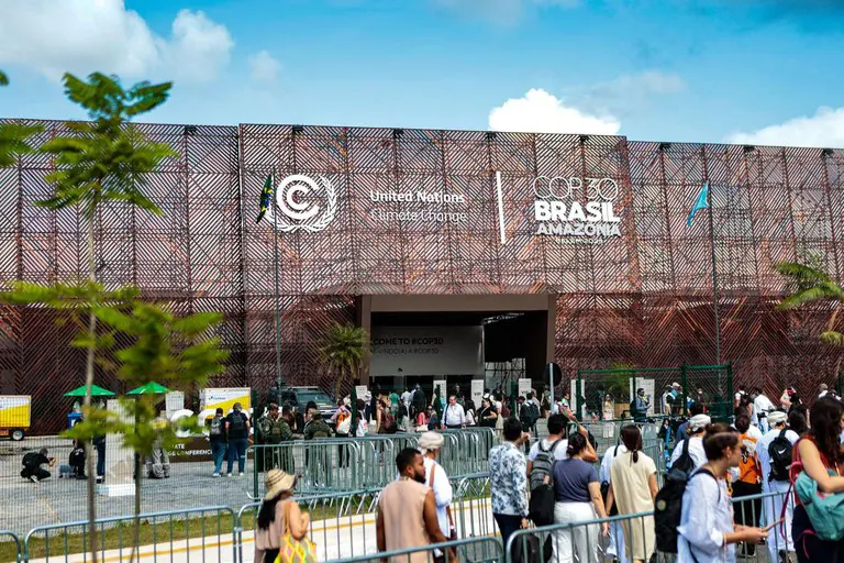 Brasil Projeta Liderança em Agricultura Sustentável na COP30: Delegação do MAPA Apresenta ‘Caminho Verde’ e Consolida Diálogos Globais